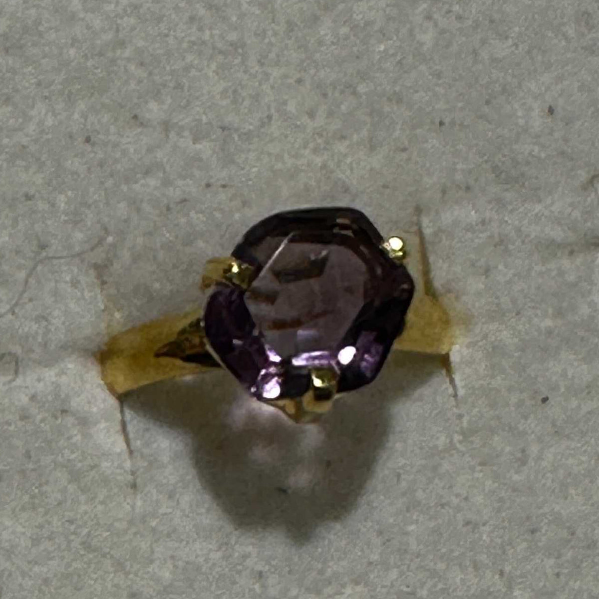 Sterling Silver Amethyst Ring Size 7 (03.2048)