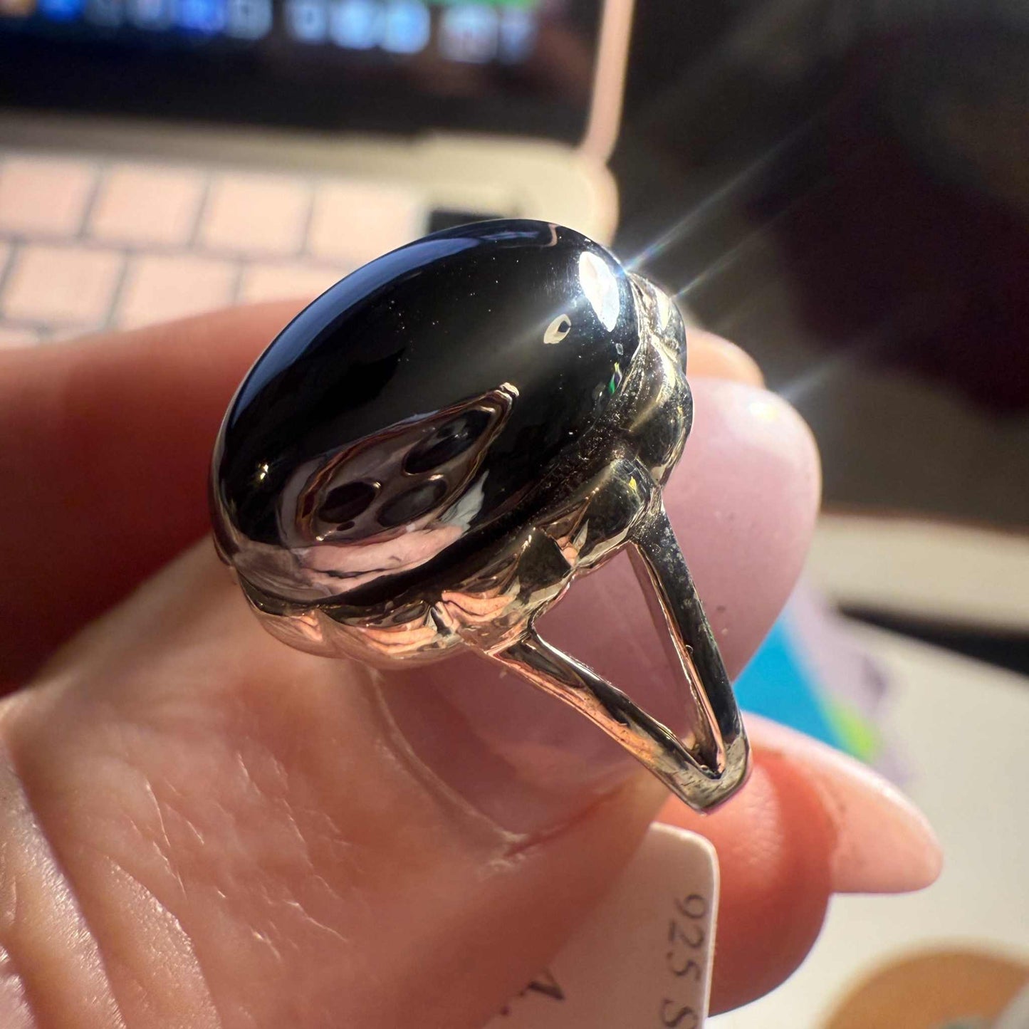 Sterling Silver Sleek Oval Terahertz Split-Shoulder Ring