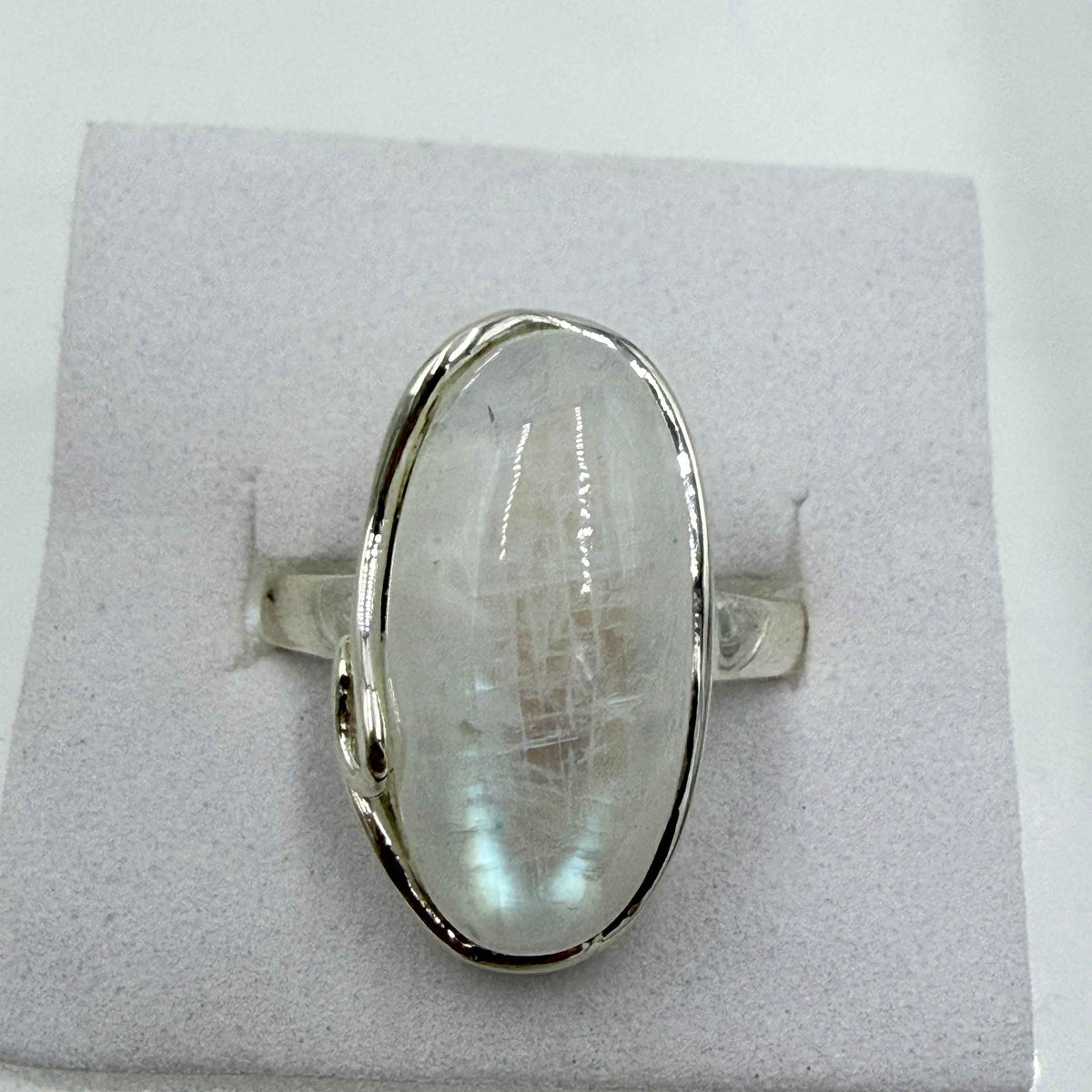 Sterling Silver Rainbow Moonstone Horizontal Oval Ring – Size 8 – Intuition, Emotional Balance & New Beginnings