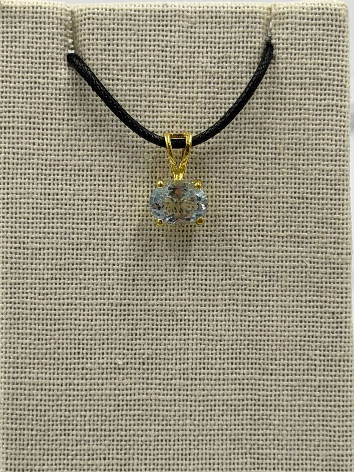 Gold Vermeil Horizon Oval Aquamarine Pendant