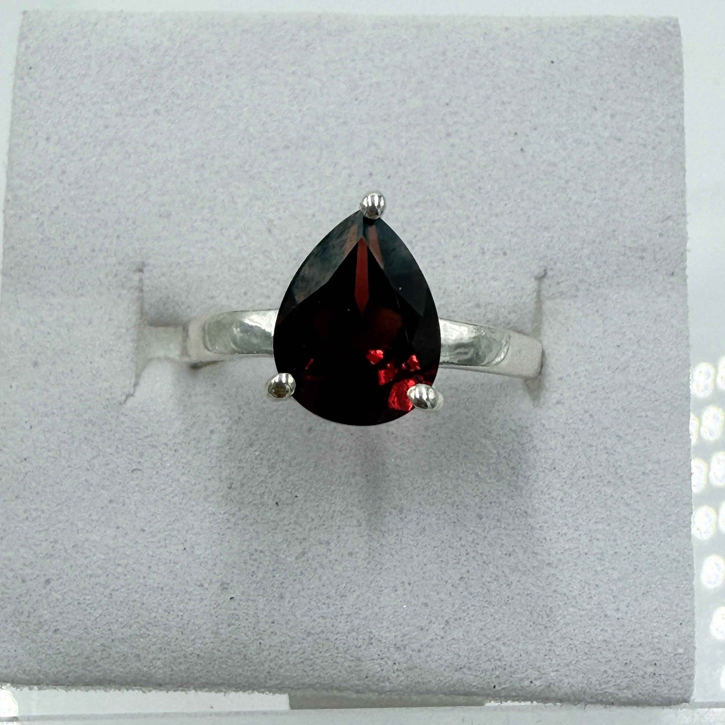 Sterling Silver Pear-Cut Garnet Ring – Size 6 – Passion, Strength & Grounding