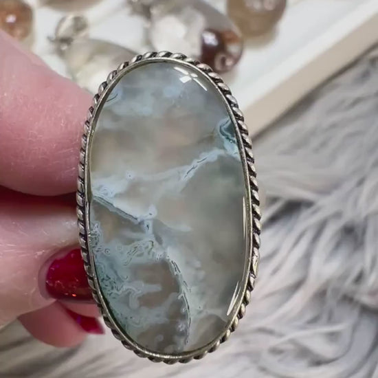 Moss Agate Size 8.5 Ring | Enchanting 925 Silver Nature's Serene Embrace