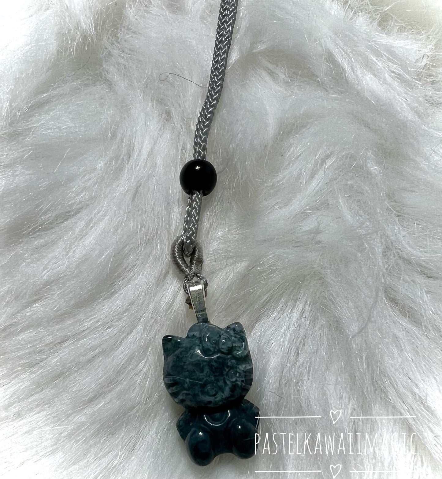 Gemstone Carving Pendant | Nostalgic Kawaii Crystal HK with Cord Necklace