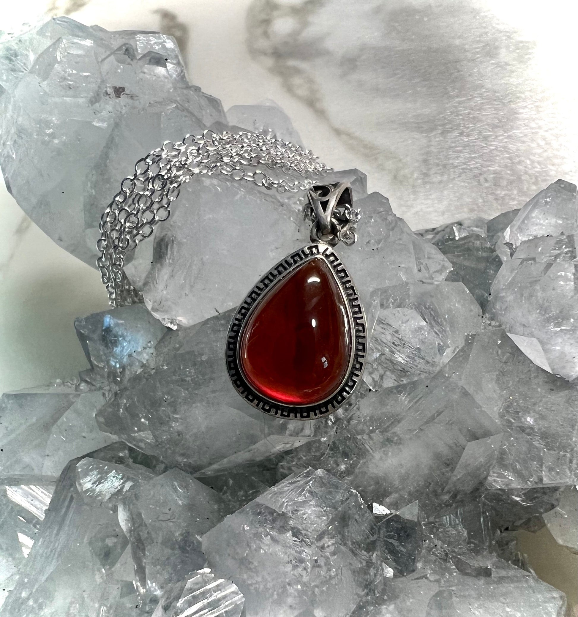 Spessartine Garnet Silver Pendant | Radiating with Vitality and Energy Exquisite Statement Piece