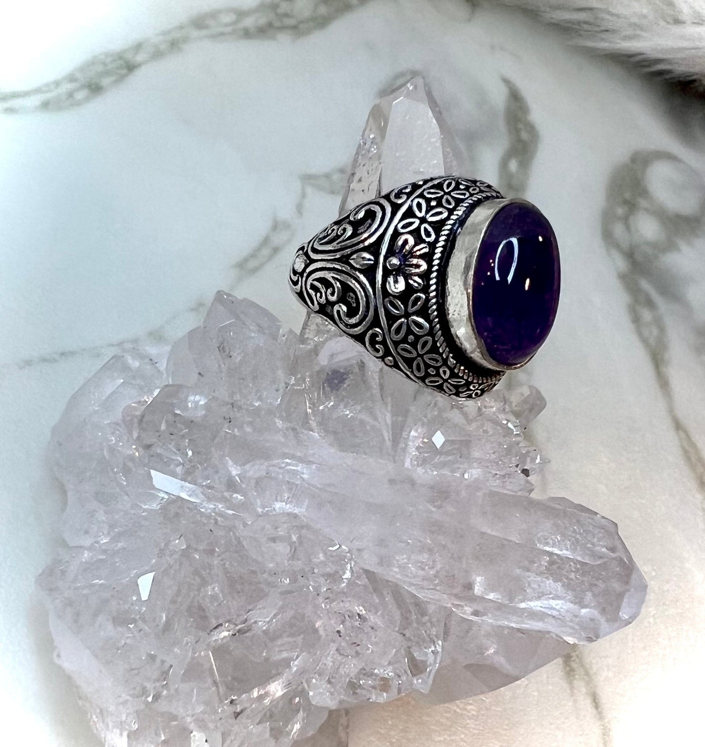 Amethyst Size 6.75 Ring | Vintage Class Style | 925 Silver Ring with Calming Intuitions