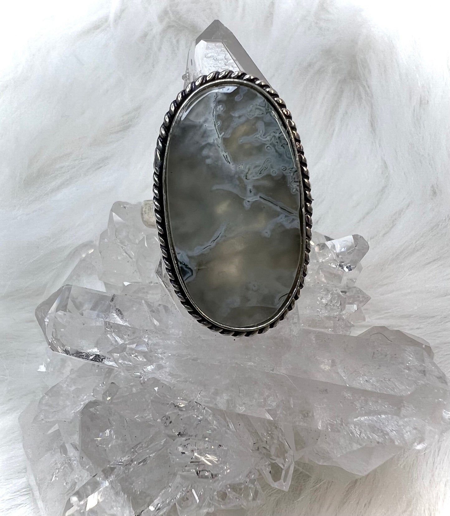 Moss Agate Size 8.5 Ring | Enchanting 925 Silver Nature's Serene Embrace