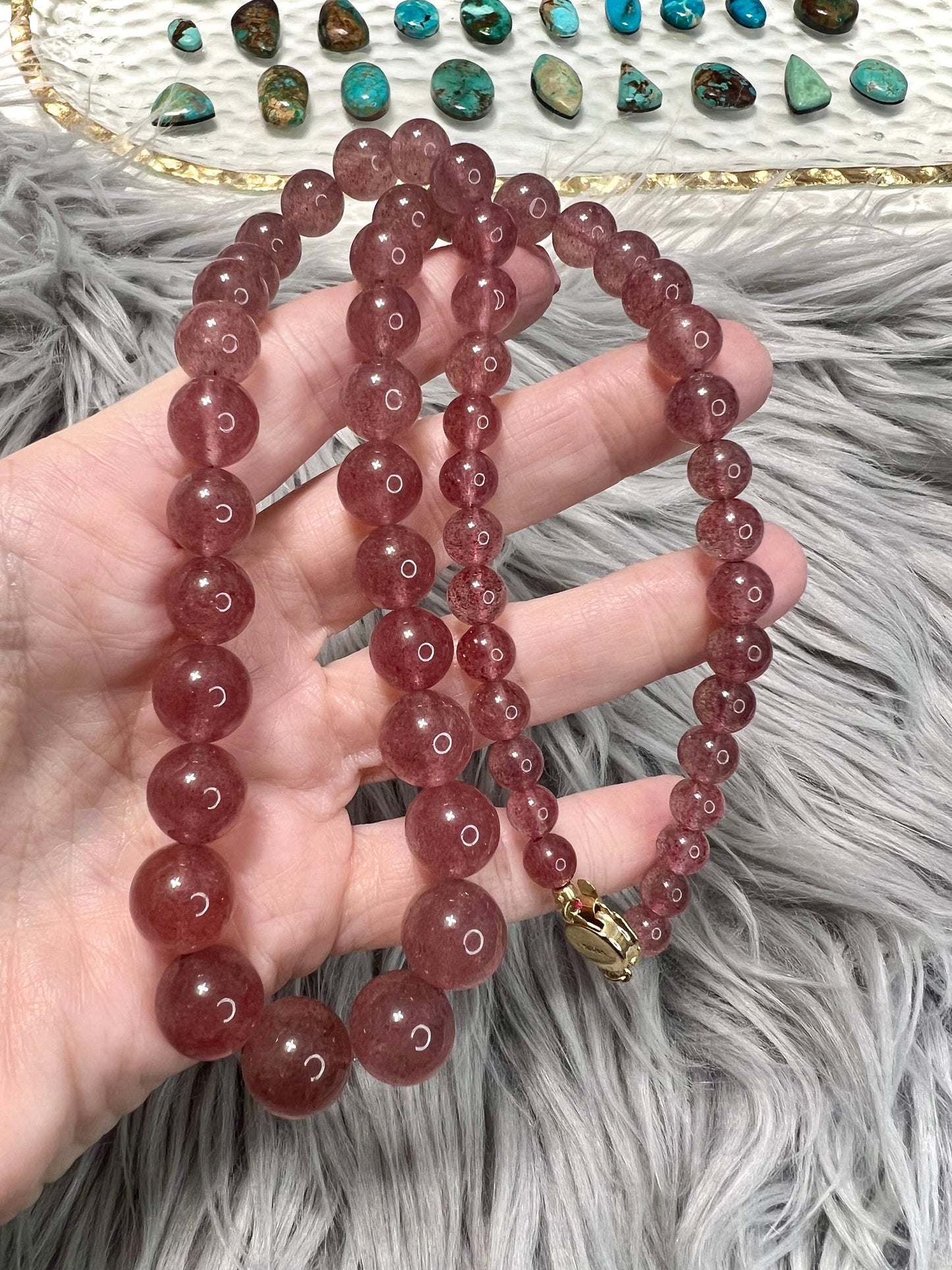 Strawberry quartz tower necklace